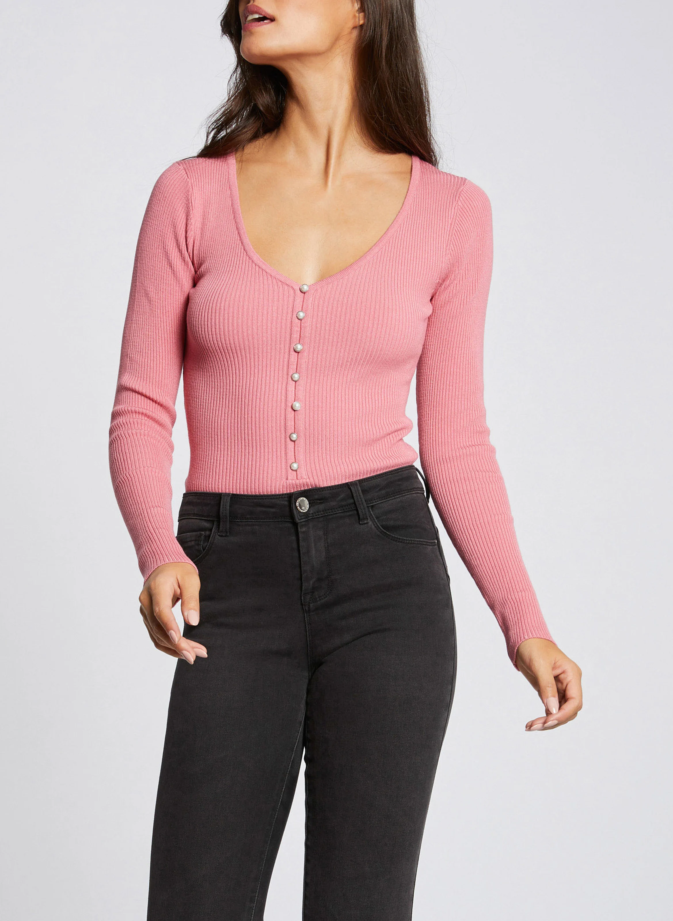 MFLORA - Pull col V boutonné en maille côtelée | Rose