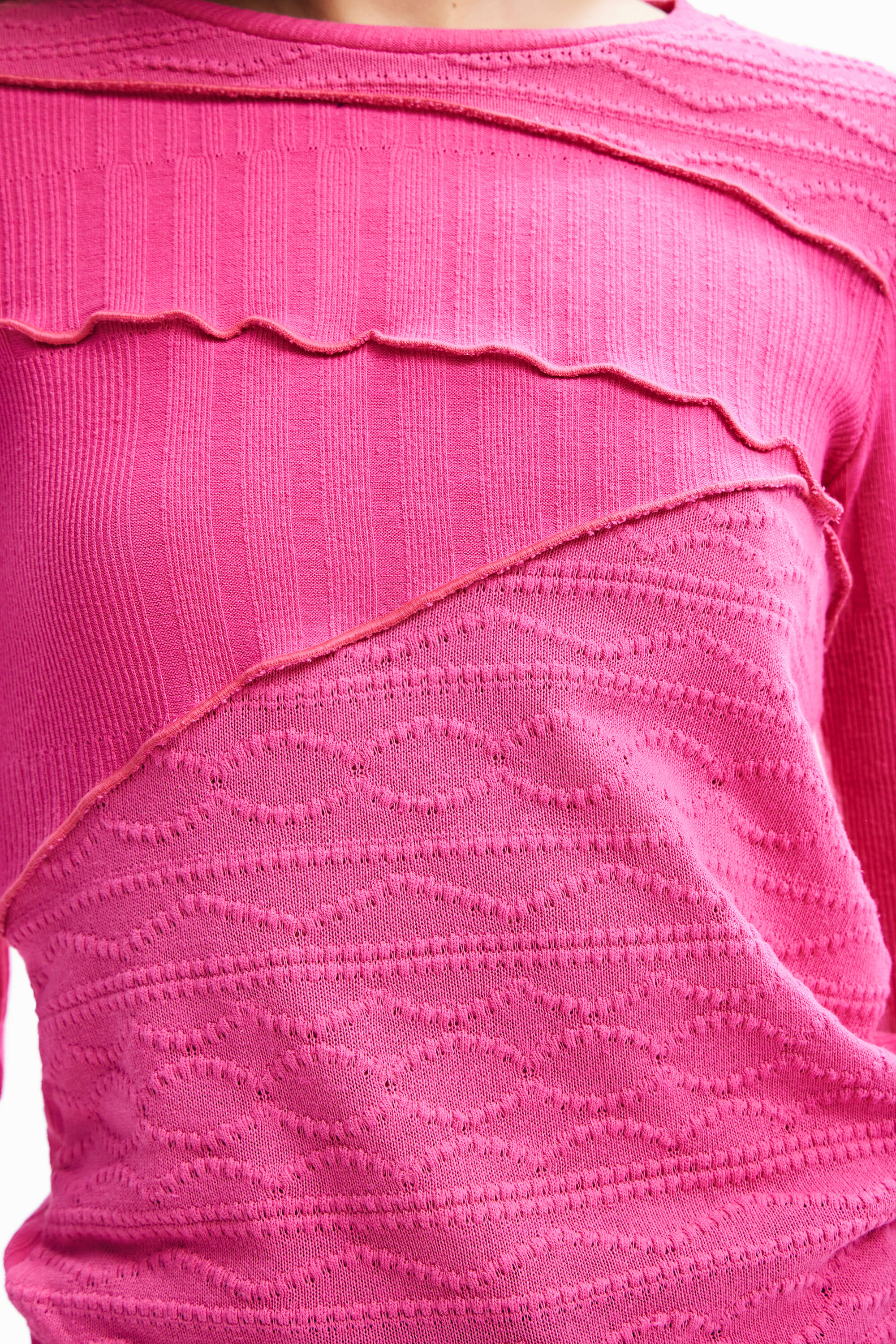 T-shirt tissu côtelé texturé