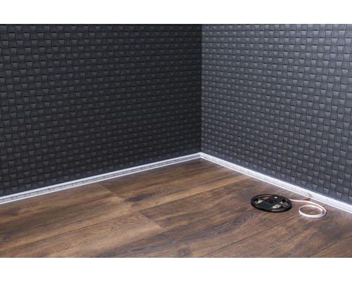 LED-kanaal voor LED-plint opaal 22x2500 mm