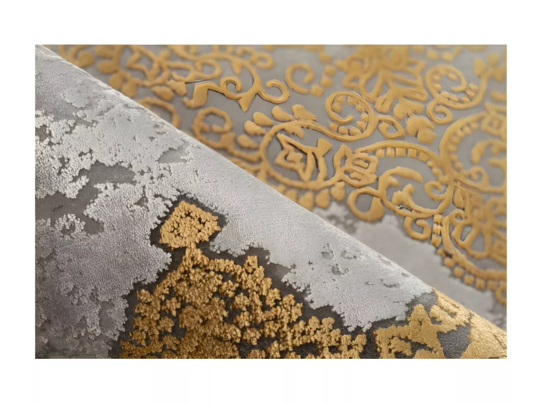 Tapis Pierre Cardin 170x120, design E109E coloris doré - Confort et élégance pour votre intérieur