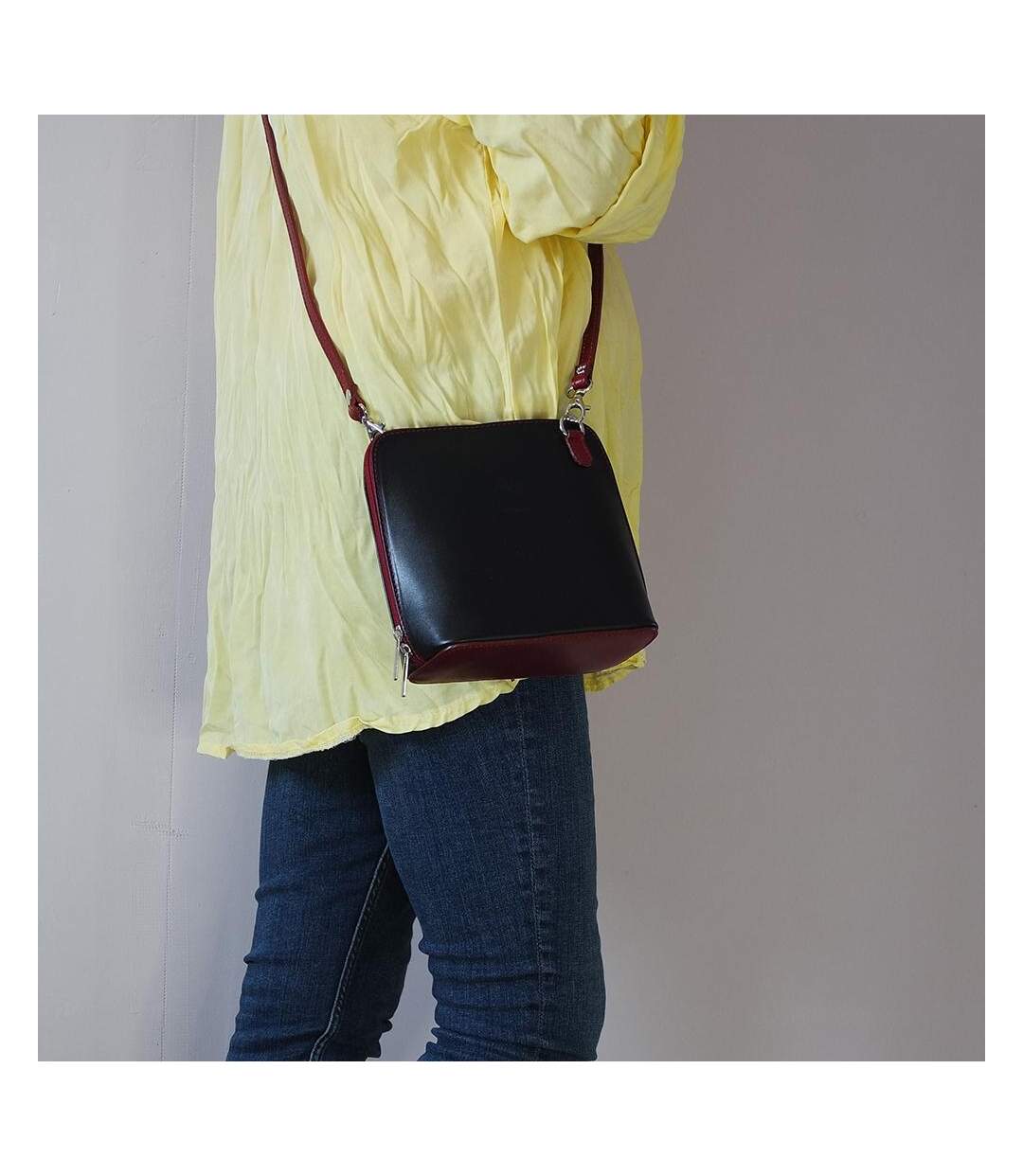 Pochette bandoulière cuir ANTELIAS