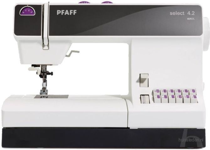 Pfaff - Select 4.2 - Naaimachine - Aluminium Behuizing - 40 Steekfuncties