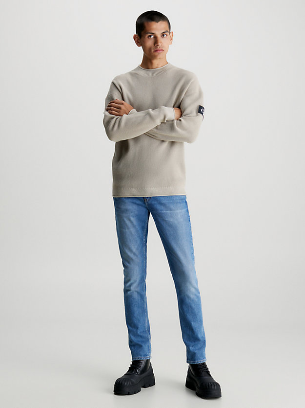 calça jeans justa