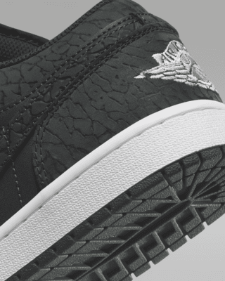 Air Jordan 1 Low SE Men's Shoes