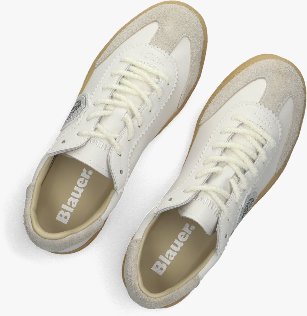 witte blauer lage sneakers aurora01