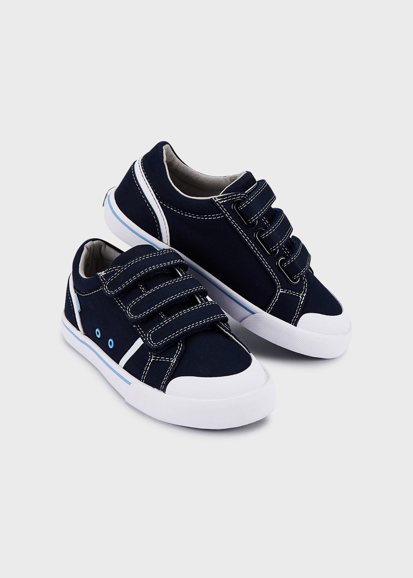 Tênis de lona com fecho triplo de velcro para meninos