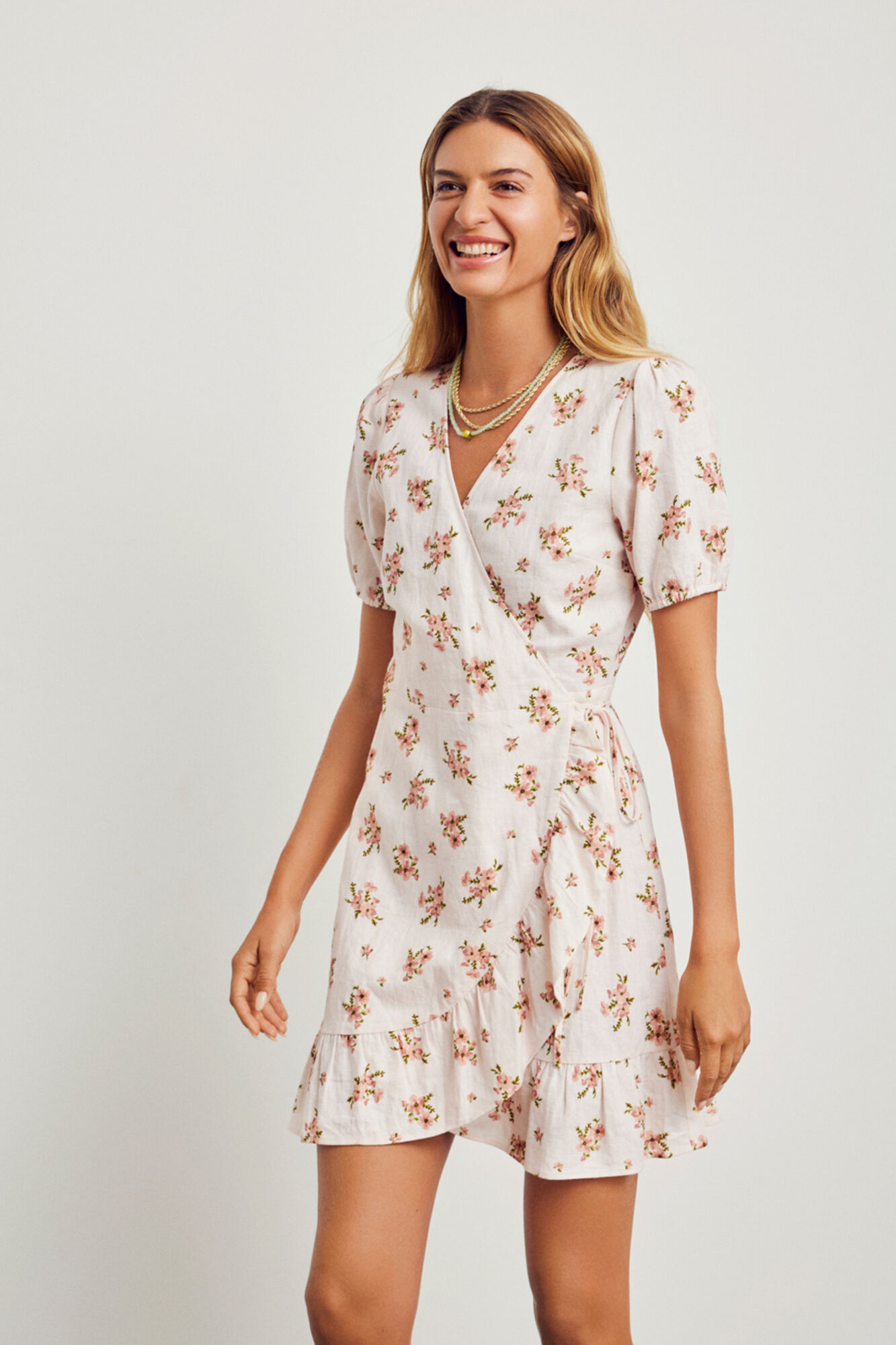 Vestido curto de linho - Rosa