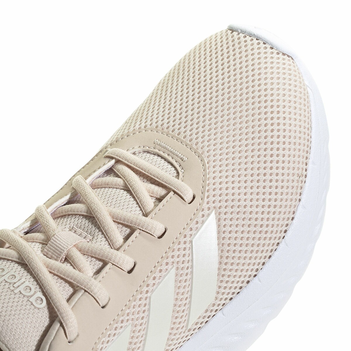 ADIDAS ROUPAS ESPORTIVAS<br>Tênis Cloudfoam Confortável
