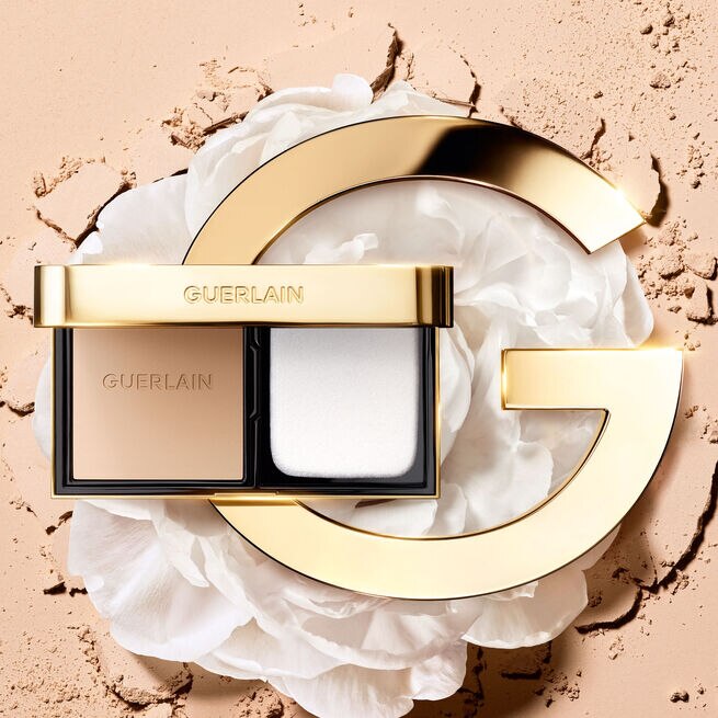 PARURE GOLD SKIN CONTROL FOND DE TEINT COMPACT HAUTE PERFECTION & MATITÉ - RECHARGE 1N NEUTRAL / NEUTRE