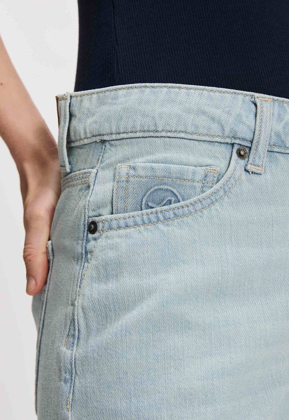 Silvercreek Eden Short