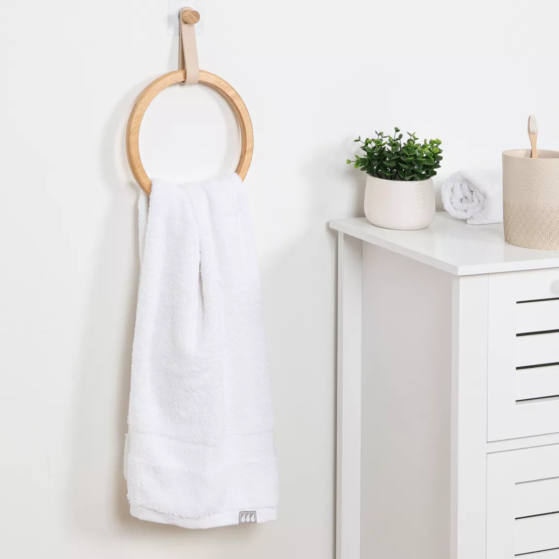 Porte serviette adhésif arrondi (D21 cm) Easy Chic Beige