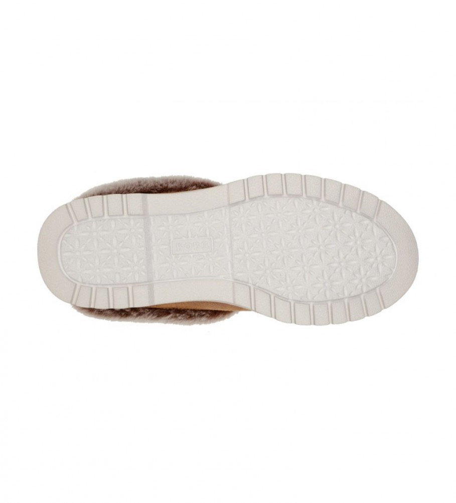 Tênis Skechers Keepsake 3.0 Indoor Remix, Marrom