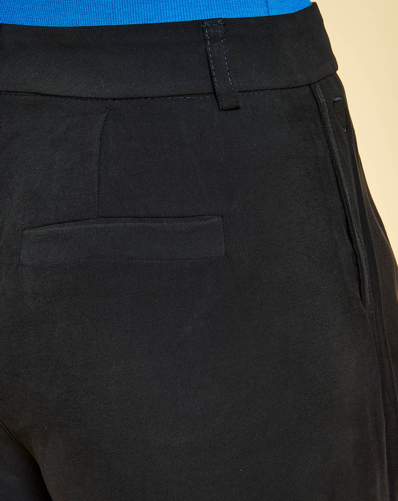 Gertrude + Gaston Short Solene gris foncé
