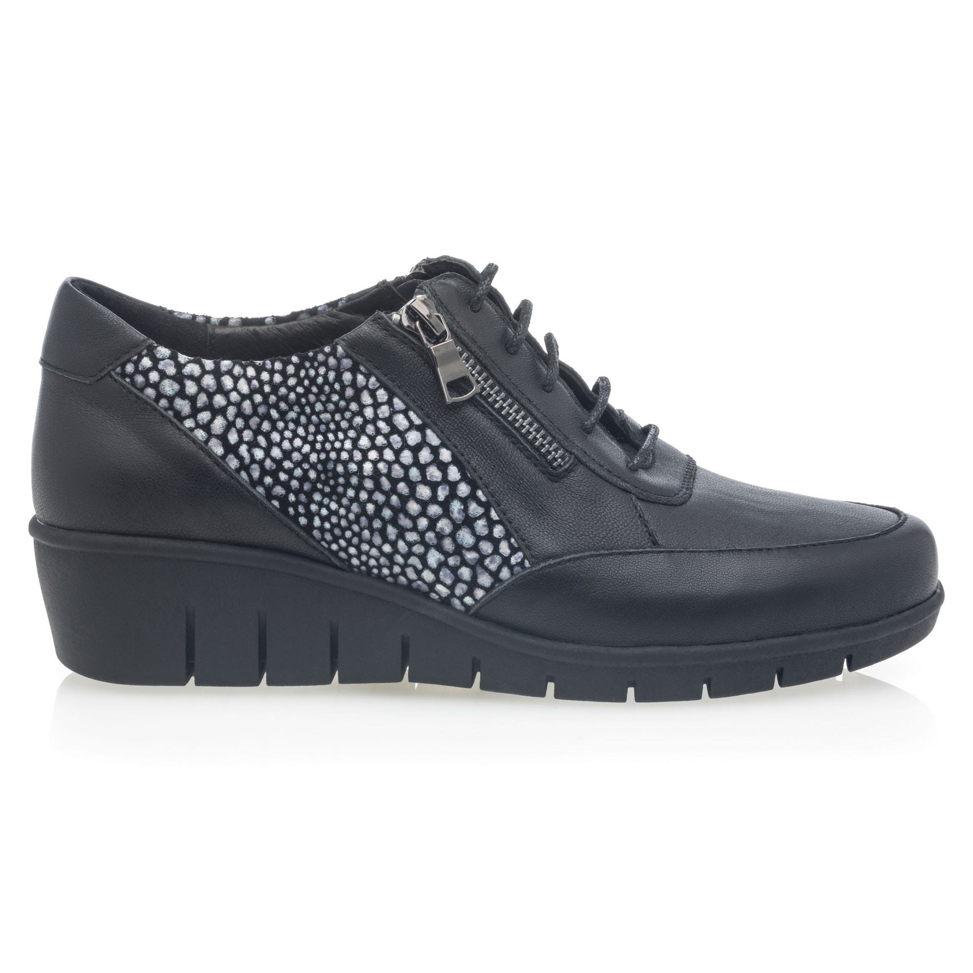 Baskets basses Femme en cuir noir