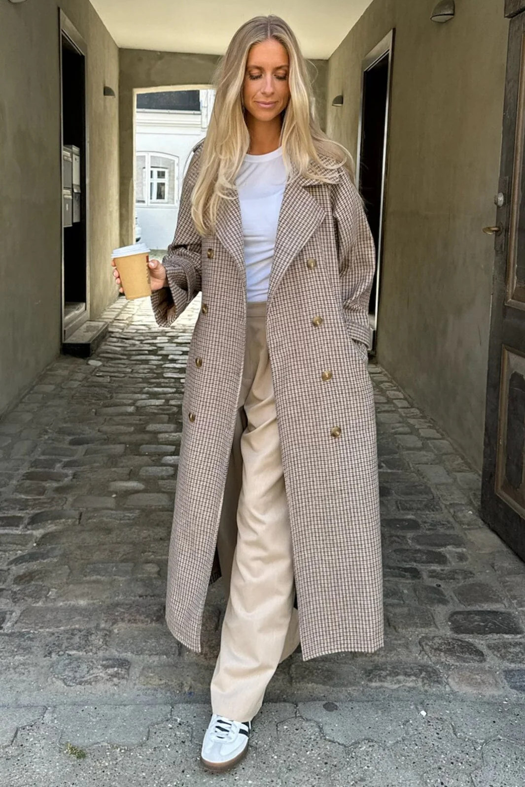 BYIC Julieic Trenchcoat A23686