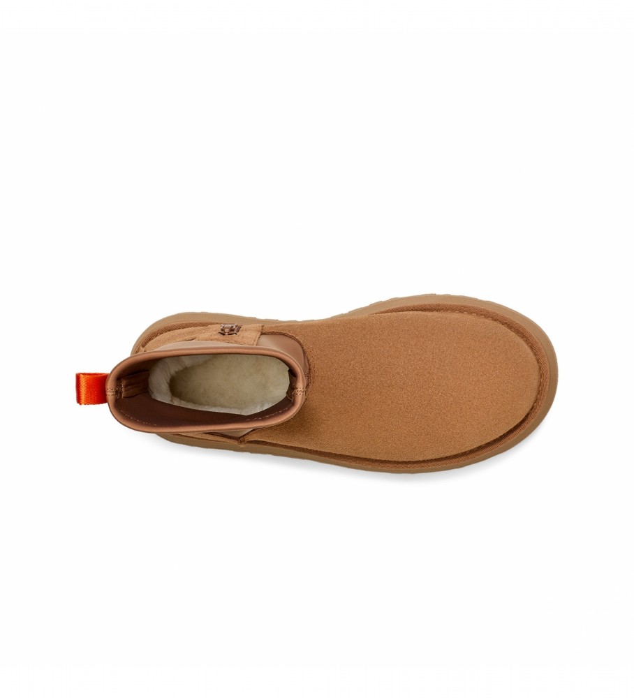 Botas UGG W Classic Dipper em couro marrom
