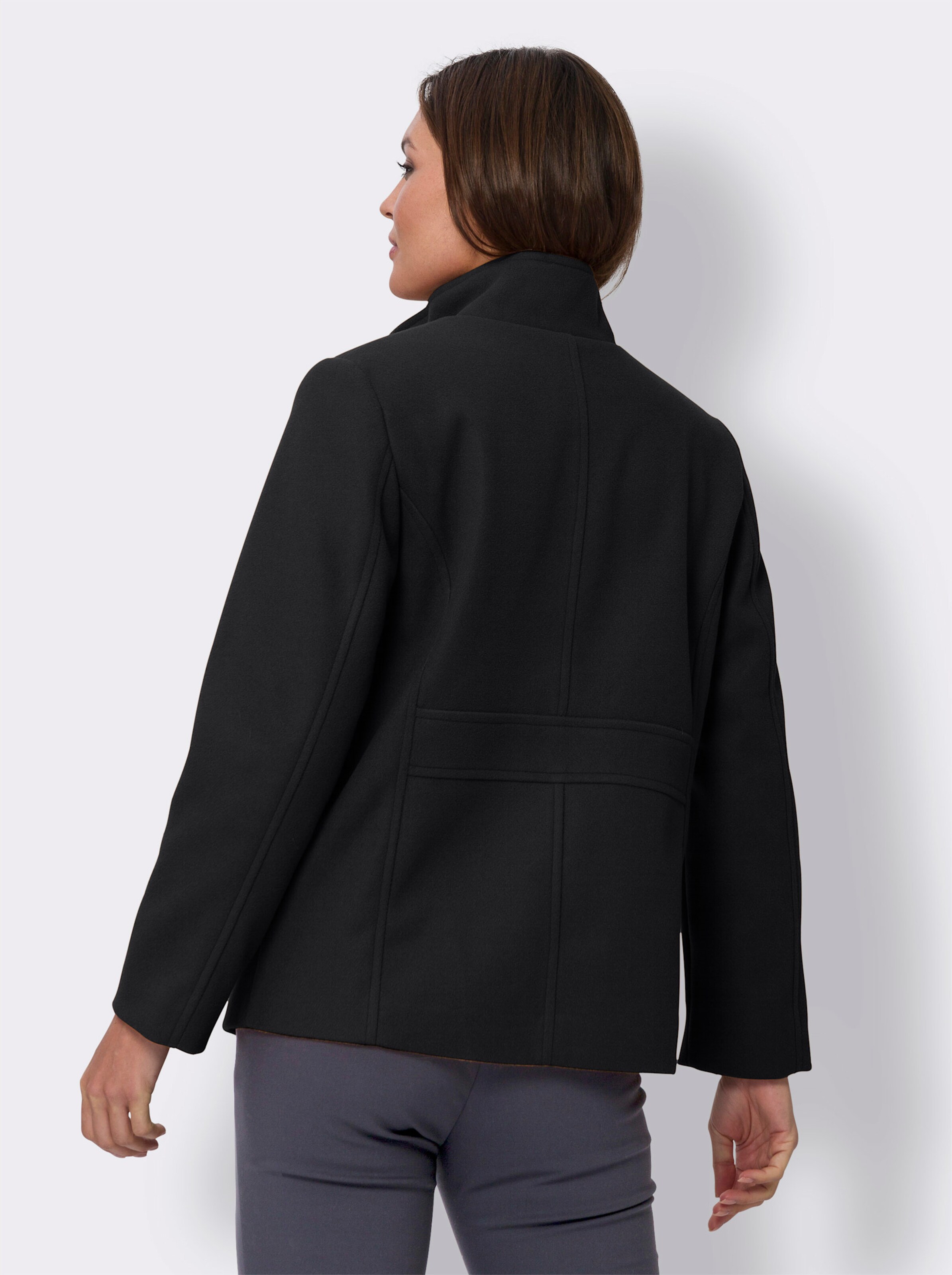 Jacke mit Schmuckknöpfen