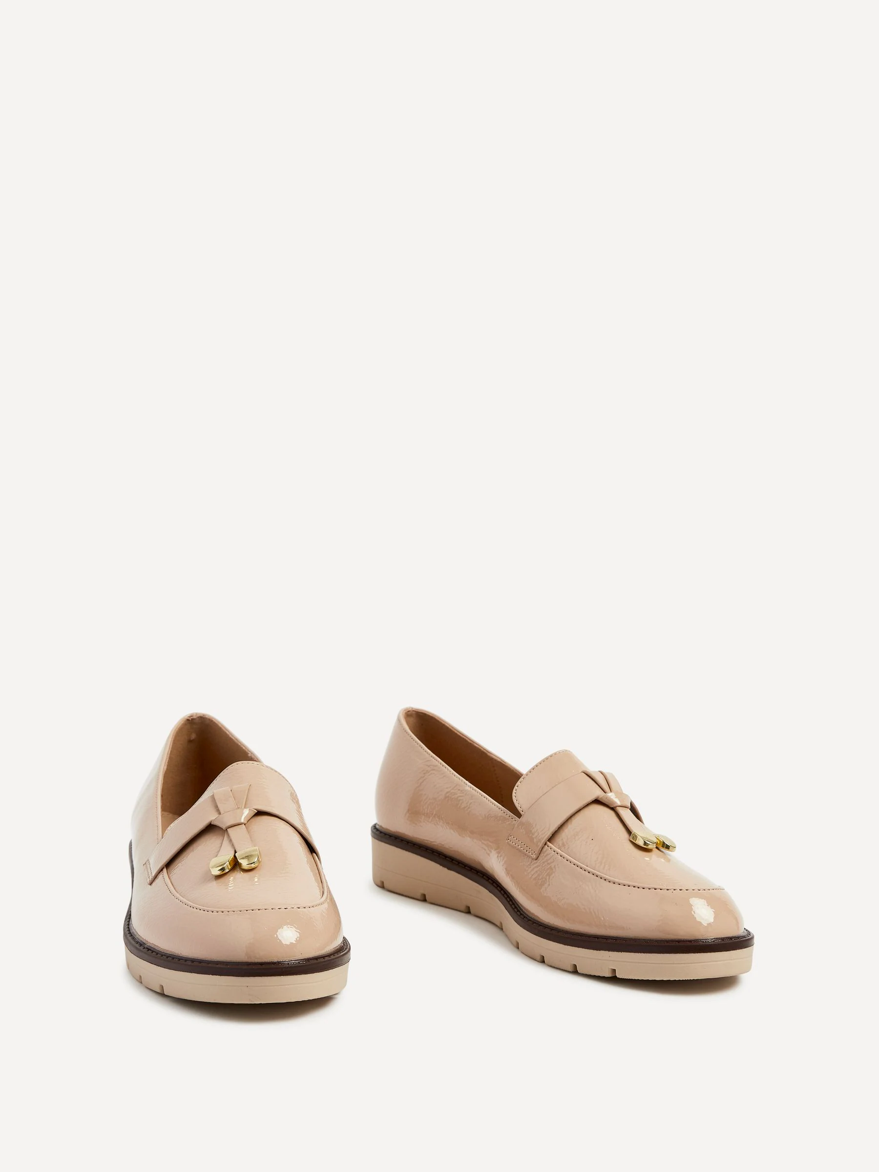 Licht beige - Linzi Nancy Patent Loafers With Tassel Detail