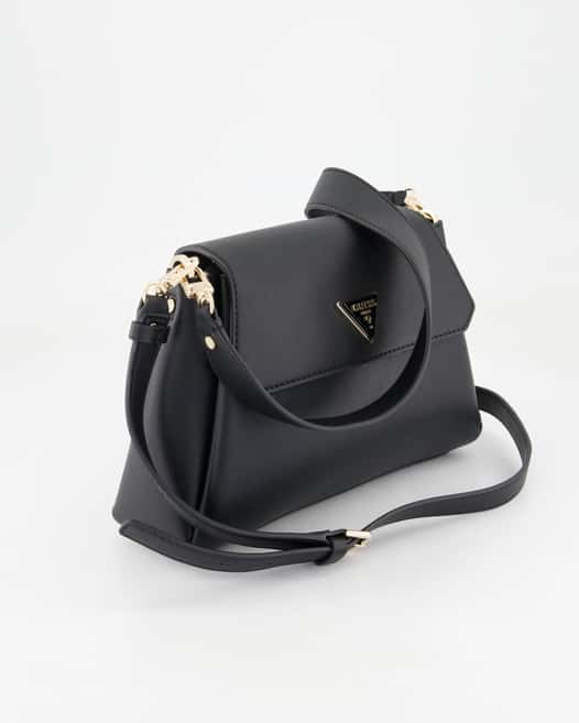 Guess Sora Gfriend Flap Handtasche in Schwarz