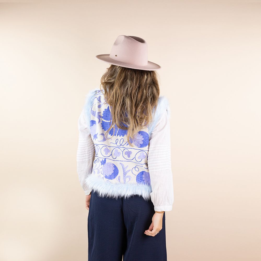 Suzani waistcoat Ashura lichtblauw