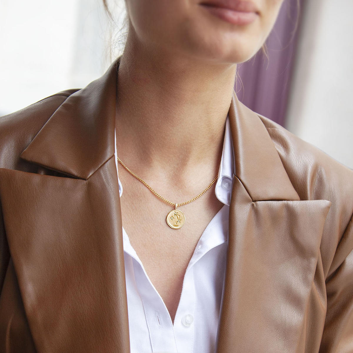 Pendentif plaqué or zodiaque balance zirconias