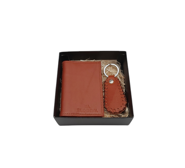 Cadeauset – Leren Kaarthouder & Sleutelhanger Bruin