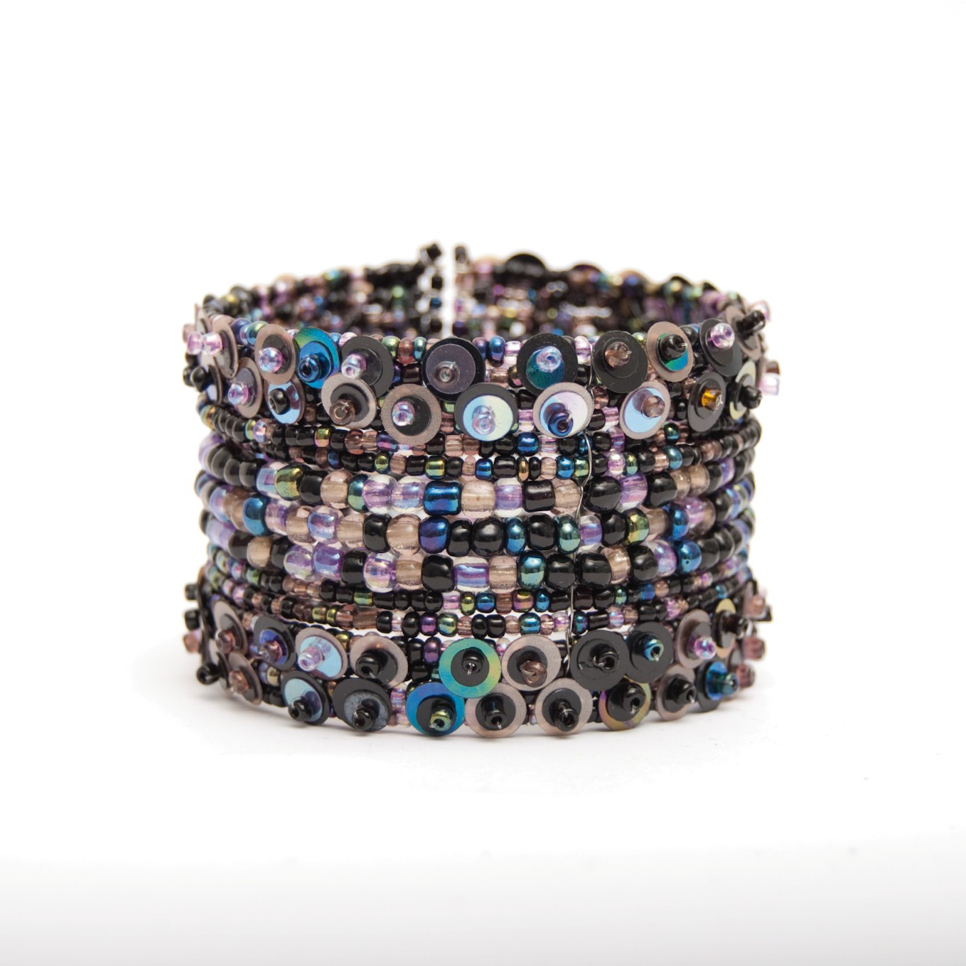 Armreif 'Pailletten und Perlen', lila multicolor, B 4 cm, L 15,5 cm günstig bestellen