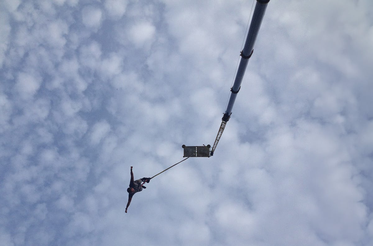 Bungee Jumping in Düsseldorf als Geschenk