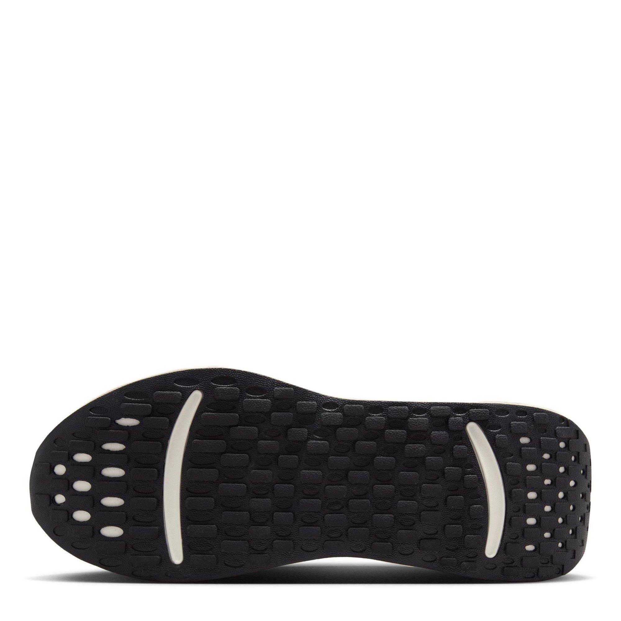 Nike Promina