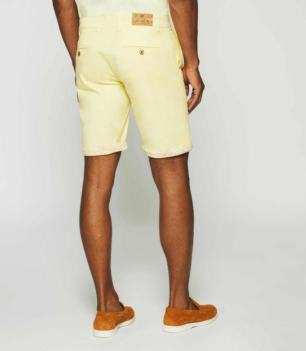 Bermuda en coton stretch jaune pale SLOWLY