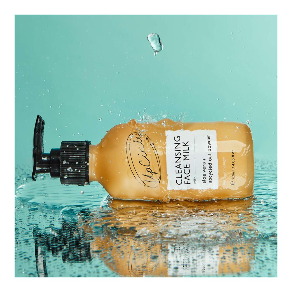 UpCircle Cleansing Face Milk with Aloe Vera & Oat Powder - 120 ml.