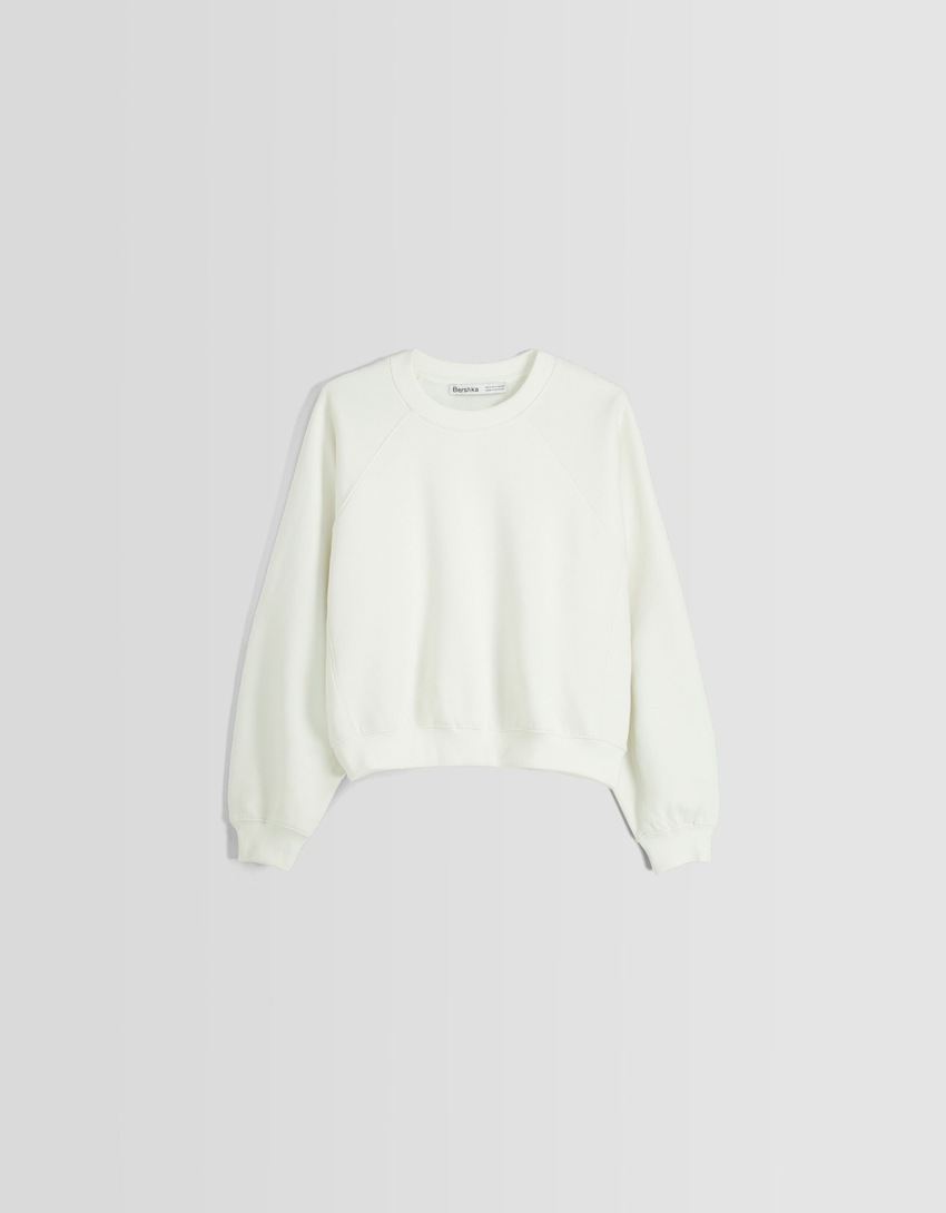 Moletom com mangas raglan