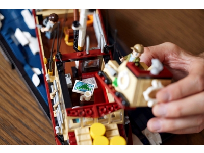 LEGO Jaws (21350)
