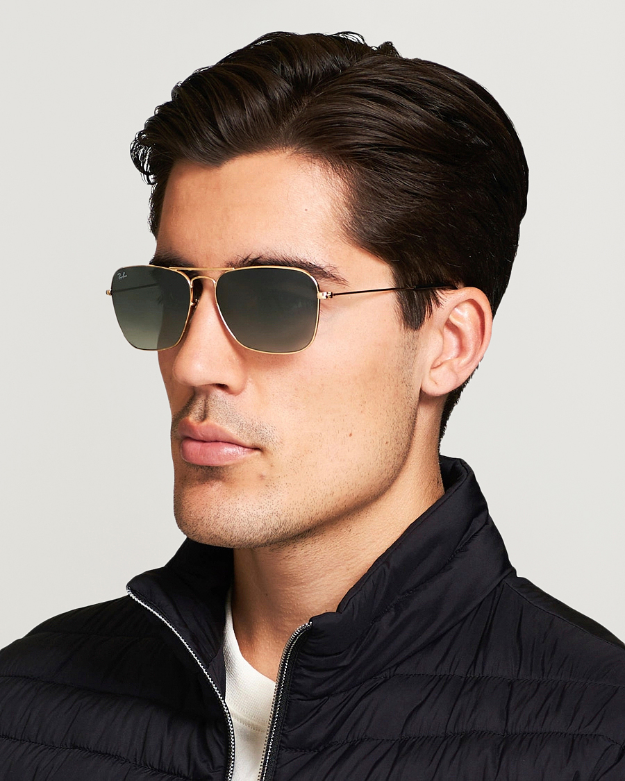 Ray-Ban 0RB3136 Caravan Sunglasses Gold/Grey