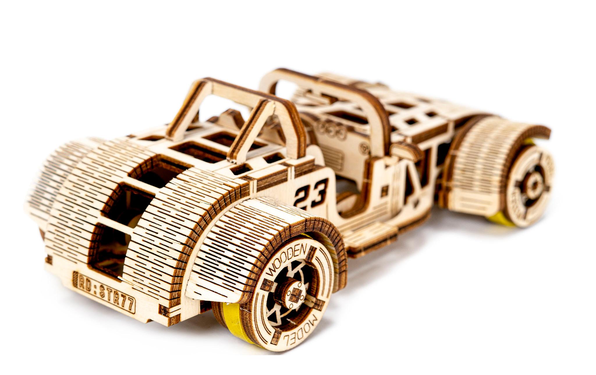 Tiny Adventures Roadster HolzbausatzMaschine mit Gummibandmotor