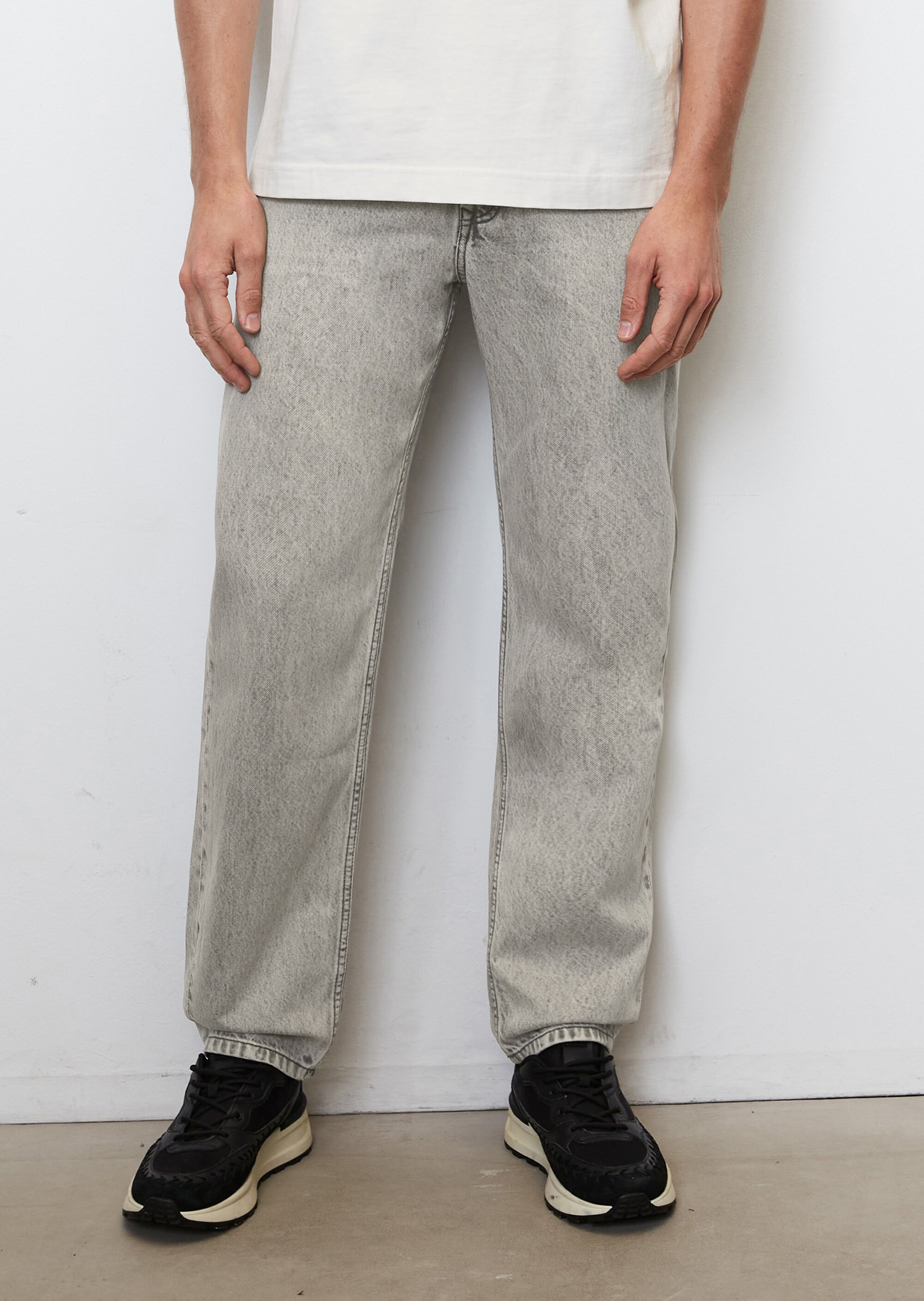 Jeans Modell OSBY tapered aus leichtem Authentic-Rigid-Denim