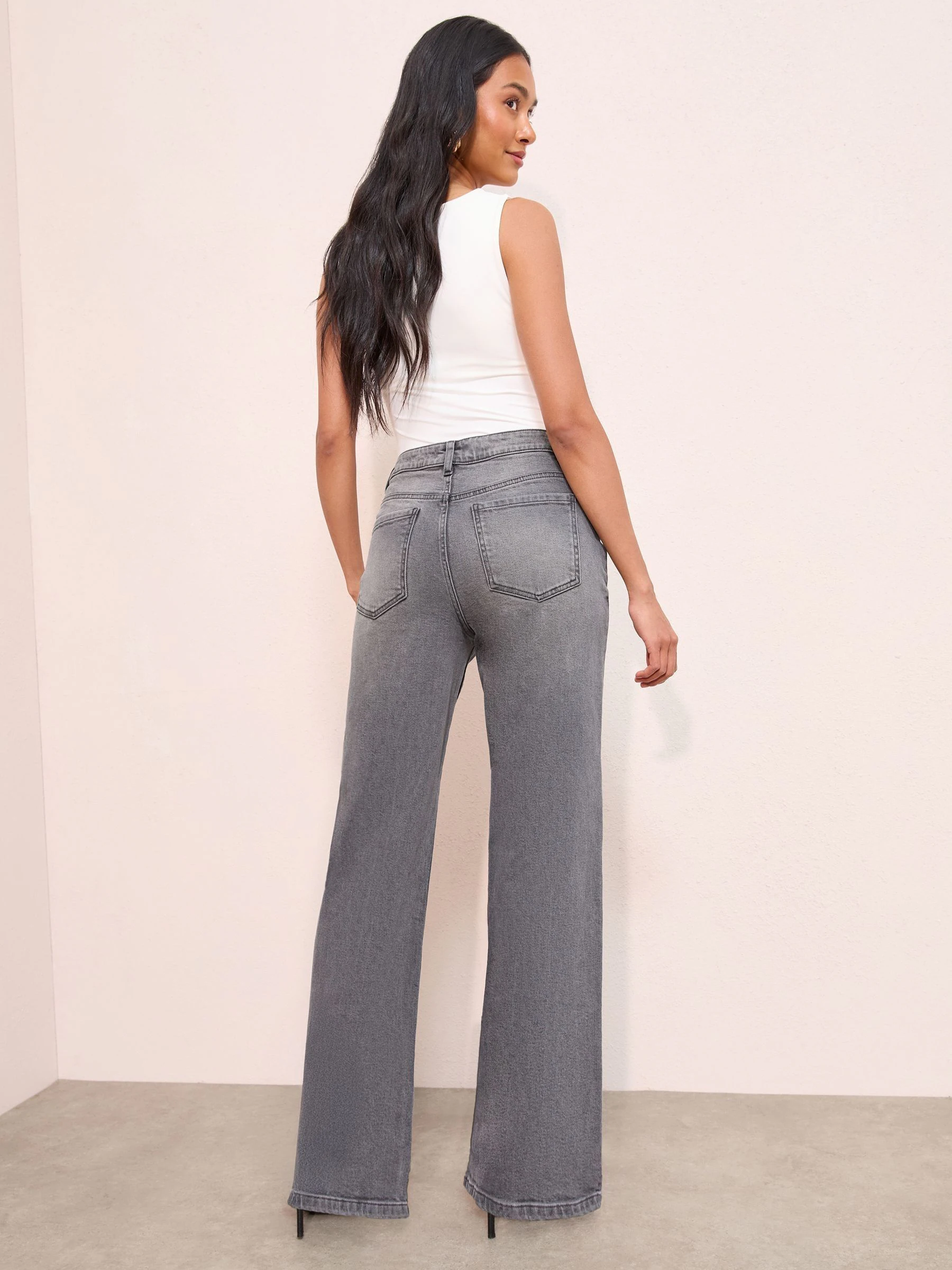 Grijs denim - Friends Like These X Lucy Mecklenburgh alledaagse jeans met wijde pijpen
