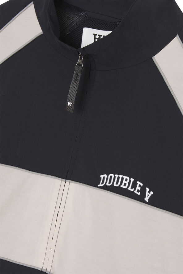 Wood Wood WWAde IVY Tracktop Black