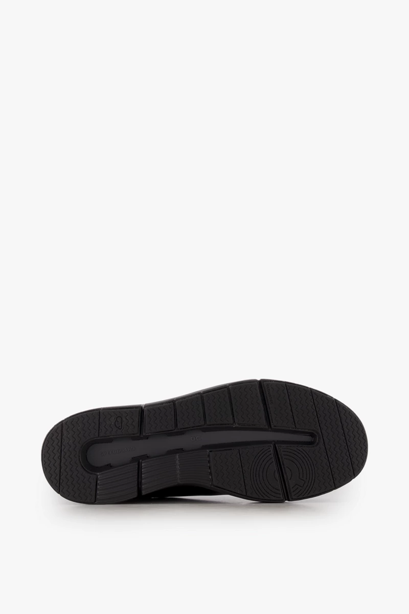 ON The Roger Advantage Damen Sneaker
