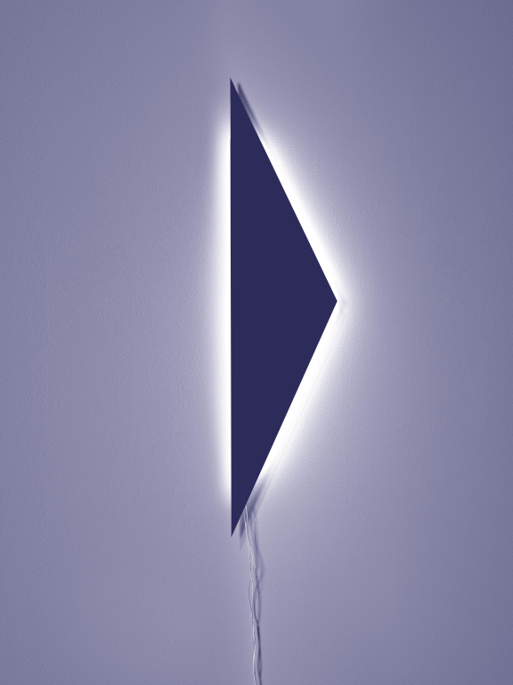 Valerie Objects Tramonti by Maria Scarpulla wandlamp 01 Deep Blue