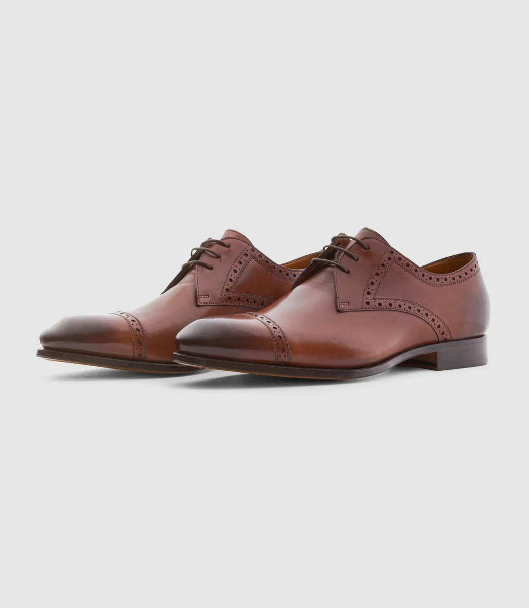 Derby couture en cuir marron clair 
