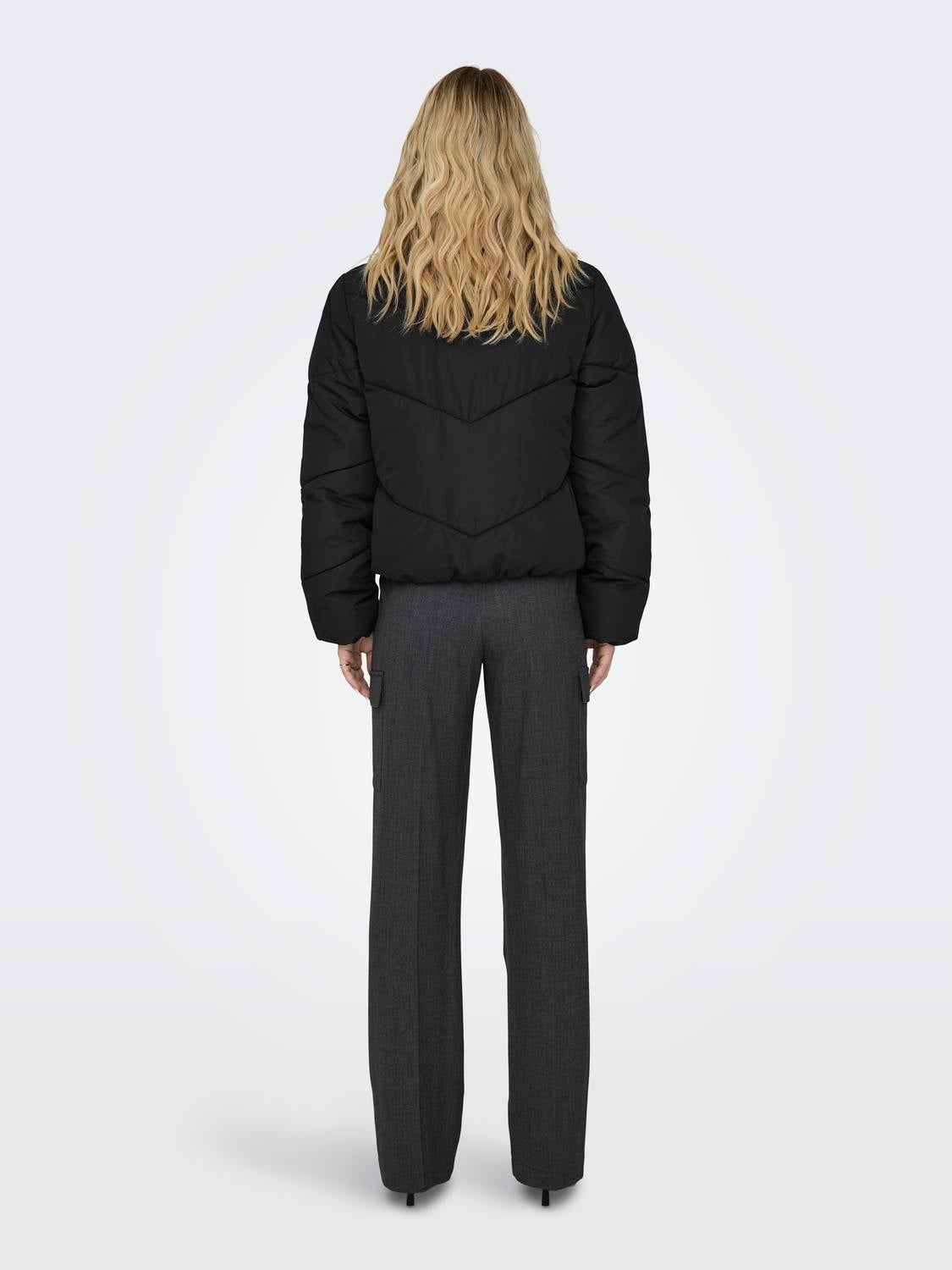 ONLMAGGI Daunenjacke Black