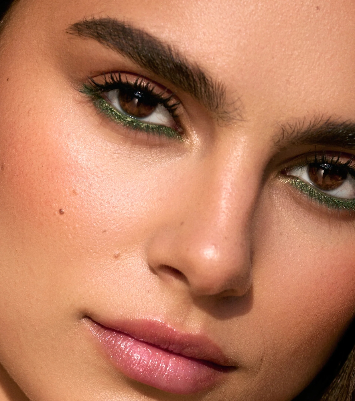 Saigu Cosmetics - *Mediterranean Glow* - Conjunto de maquiagem Sunset Glow