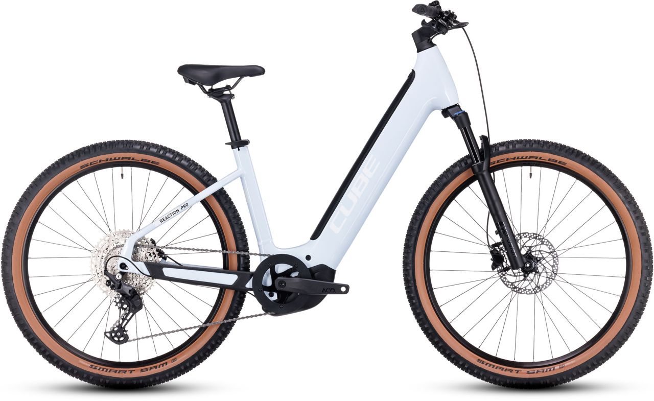 Cube Reaction Hybrid Pro 750 Easy Entry flashwhite´n´black kaufen | Bike-Discount