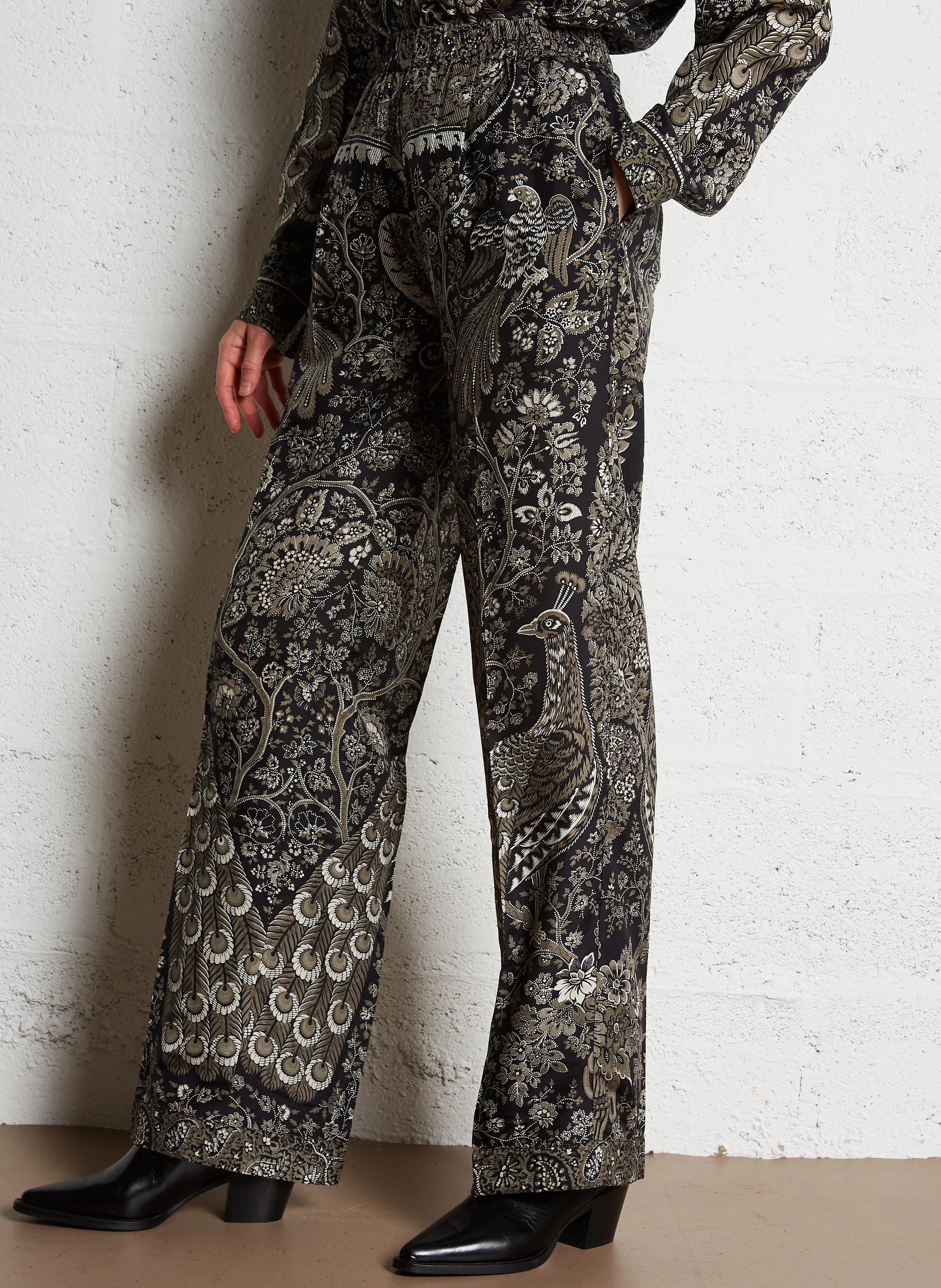 RUNNINGBOY - Pantalon large en soie imprimé | Noir