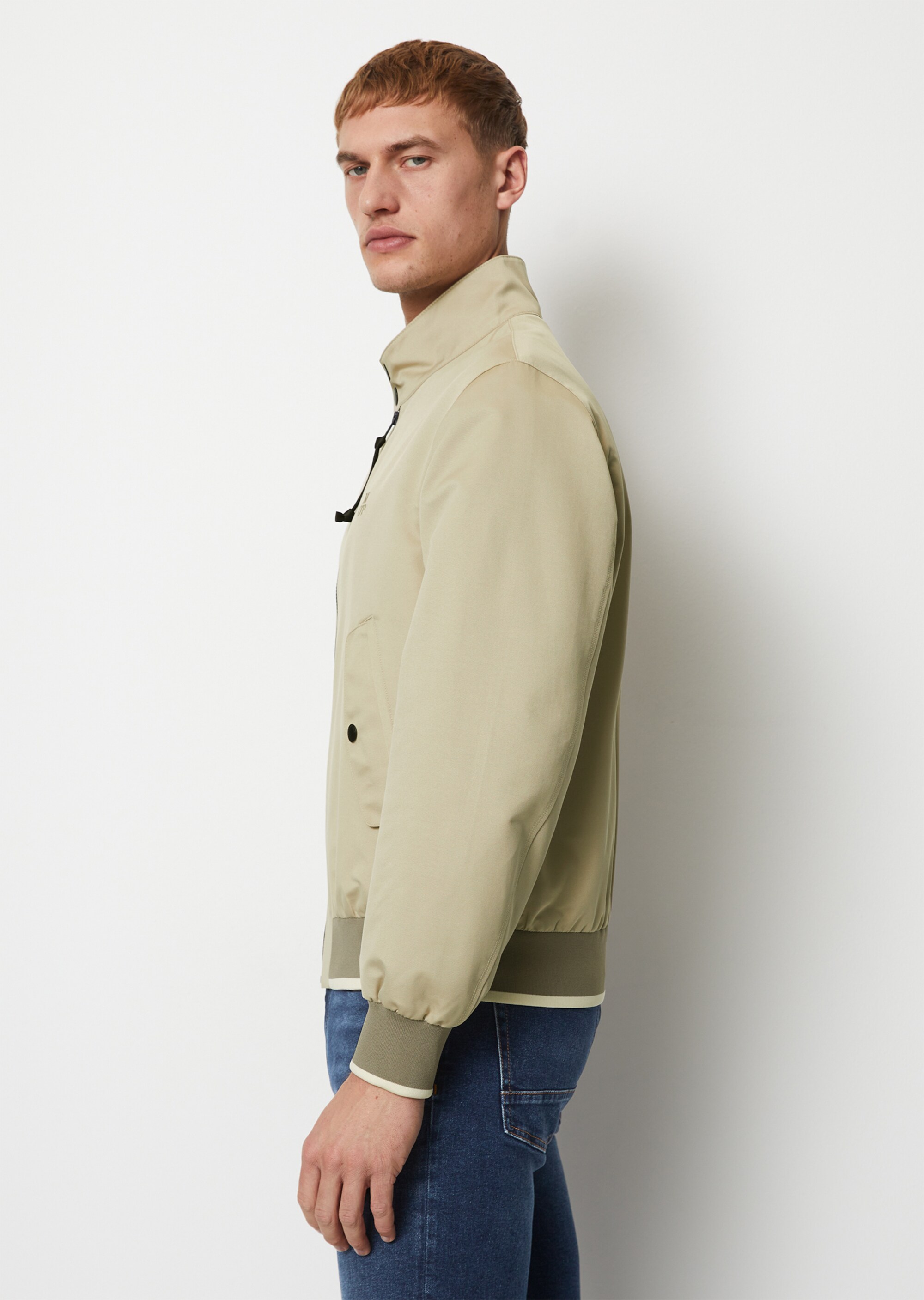 Blouson regular wind- und wasserabweisend