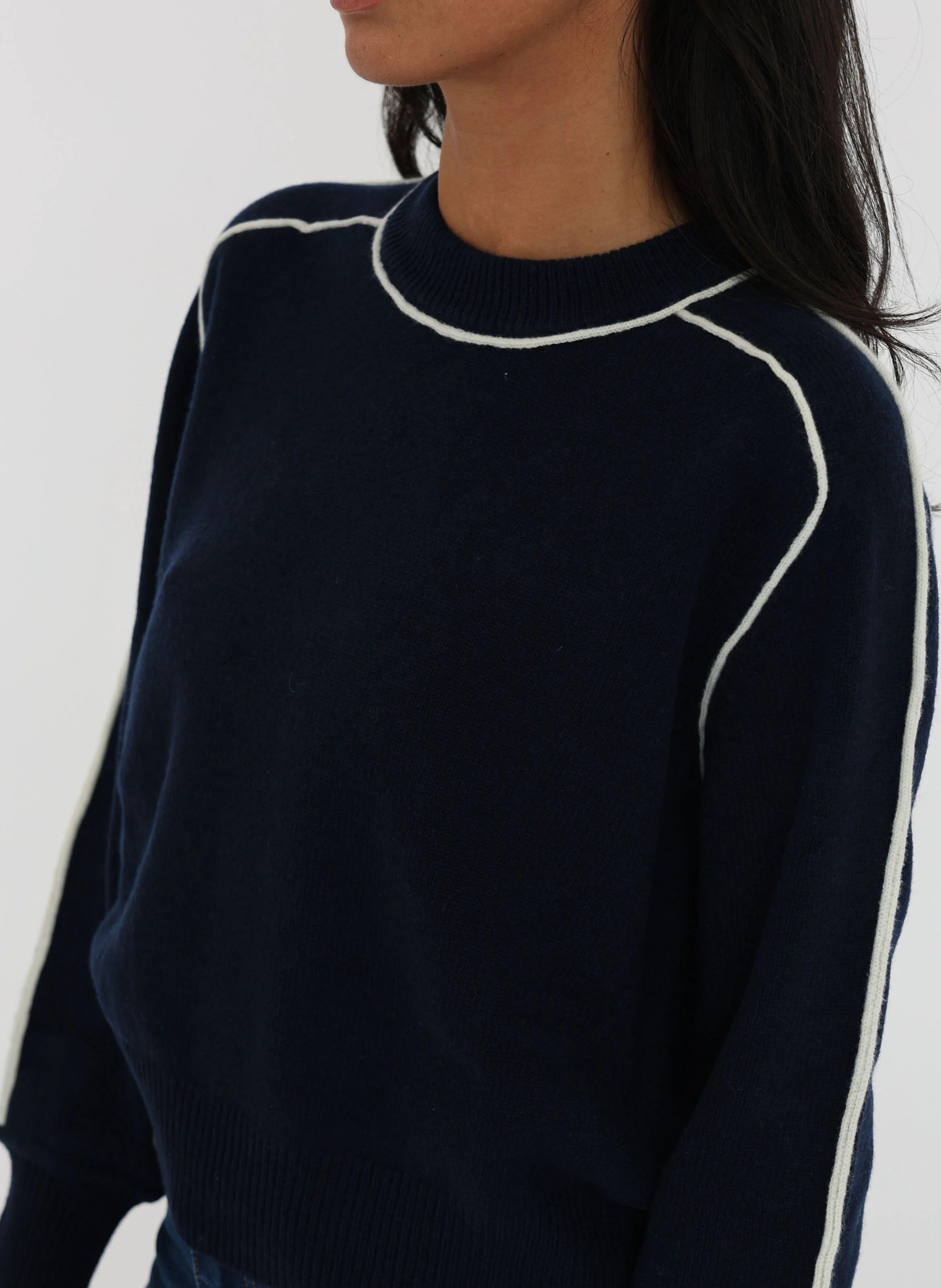 GABBY - Pull droit col rond en laine mélangée | Bleu