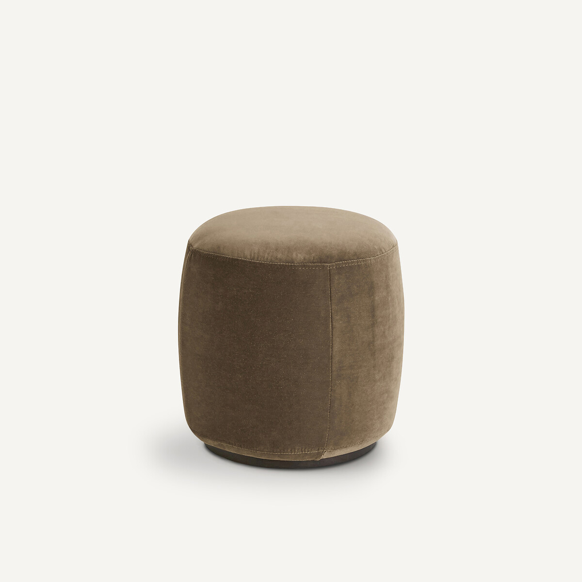 AM.PM<br>Puff em veludo, design Rosebury E.Gallina