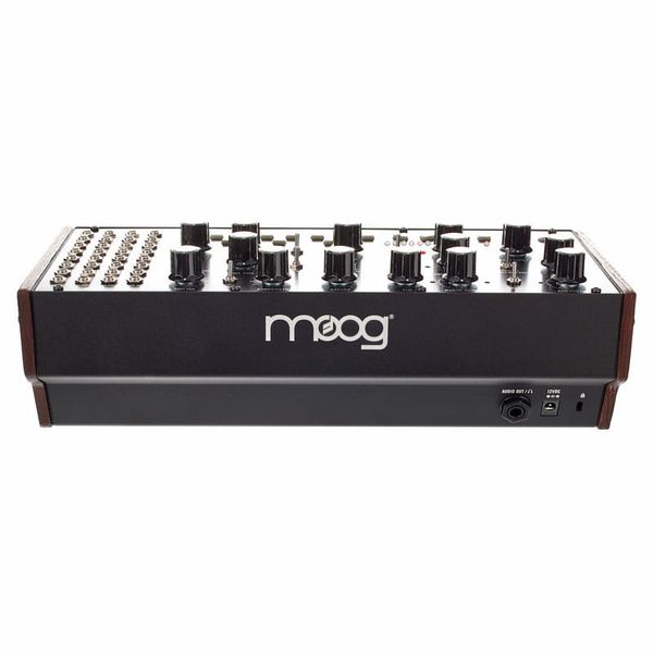 Moog Mother-32