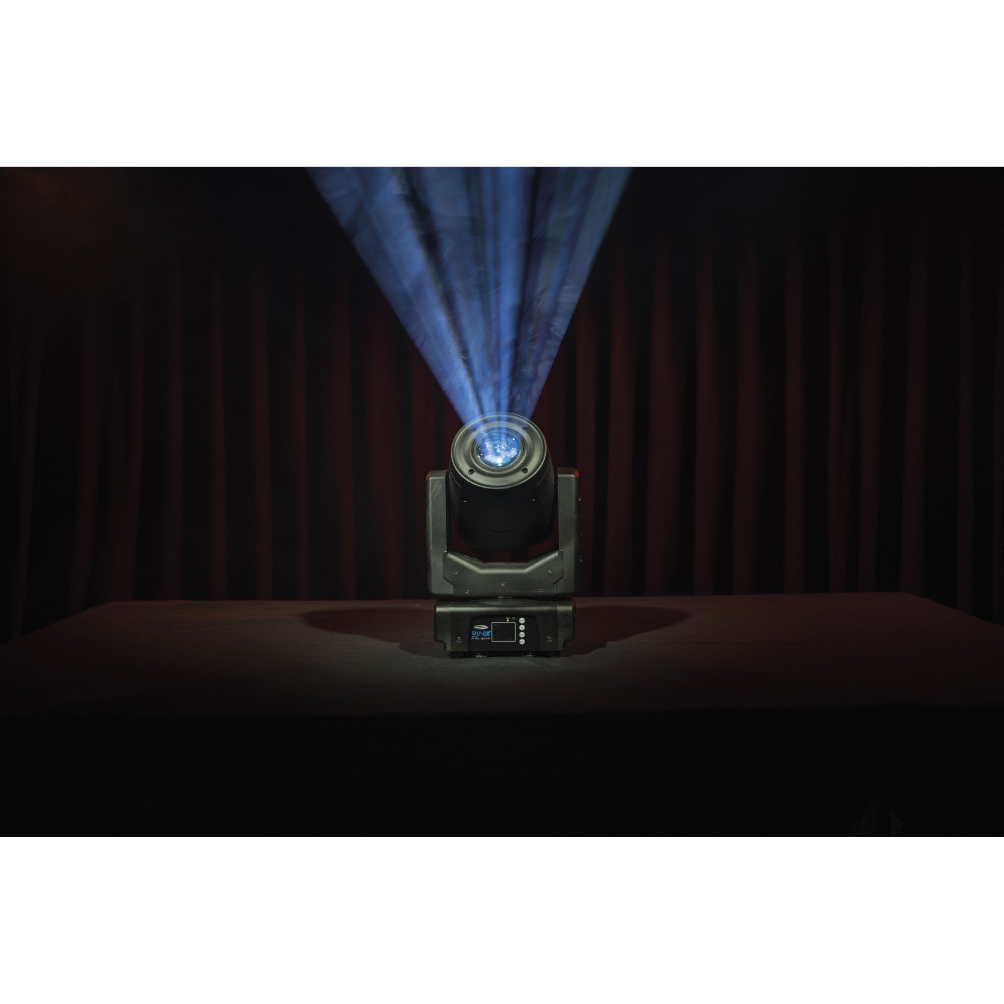 Showtec Shark - The Meg - Hybrid One LED moving head